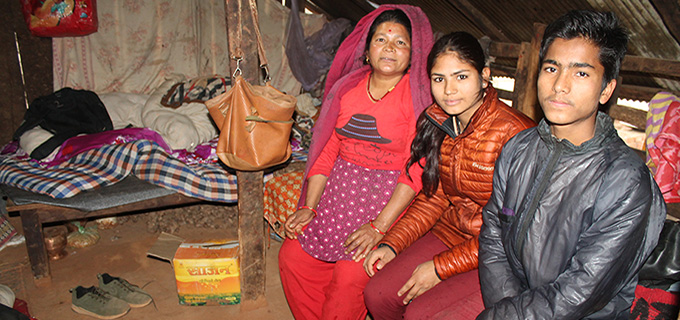 Tara Namaste Familie Adu Kumari Thapa